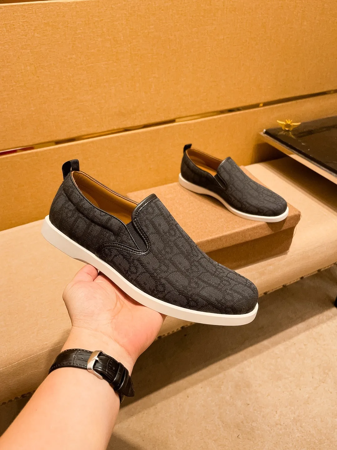 Men's shoes 💰 380💰👍【Dior】🔥🔝High-end brand of men's shoes official website 1:1 latest masterpiece: the upper is made of Italian official website original special technical cloth fabric 🔥original comfortable and breathable lining➕original designated non-slip outsole🔥making walking more convenient and comfortable! An exclusive new model, a stunning work, a beautiful 1:1 replica [color] compared to the official quality! Create a fashionable personality to set off your uniqueness! A must-have for trendy men! 🔥, sizes: 38-44. color:.     Multiple colors available🔥